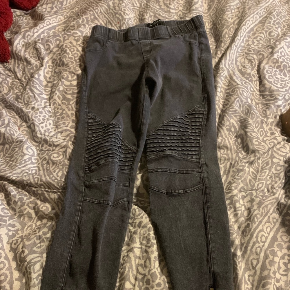 Cute black jeggings
